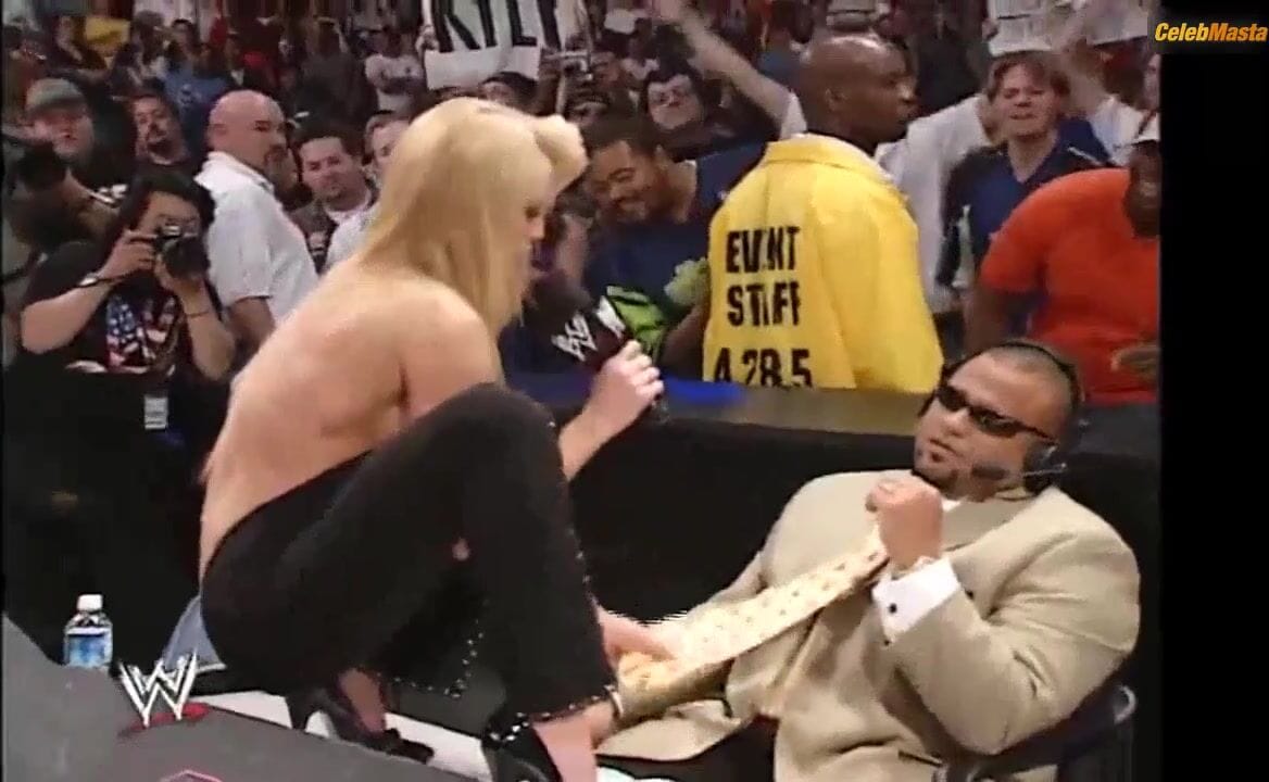 Sable Flaunts Bikini Scene in WWE Smackdown!