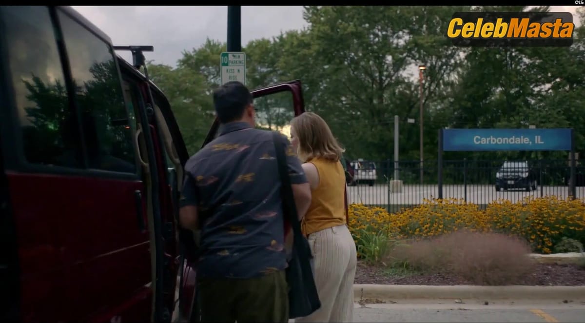 Gillian Jacobs Looks Sexy in a Scene from I Used To Go Here
