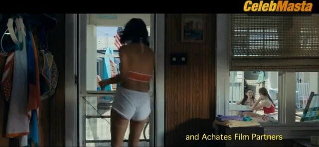 Caitlin Stasey's Sexy Scene in Summer Days, Summer Nights