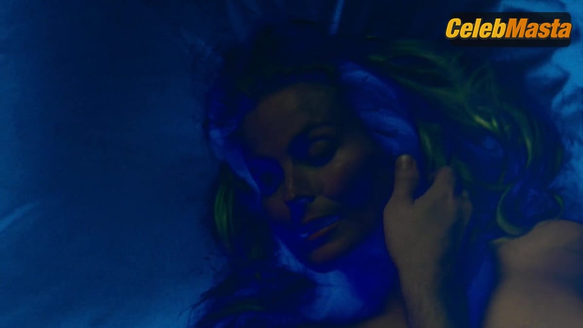 Bo Derek's Sexy Scene in Woman Of Desire