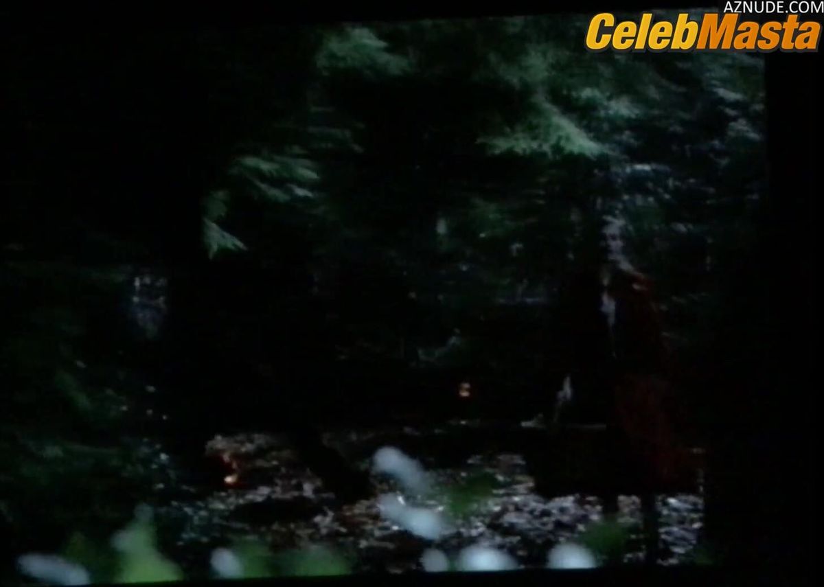 Anna Paquin's Hot Scene in Trick 'r Treat