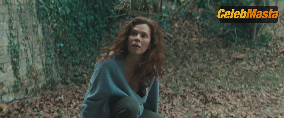 Anna Friel's Boobs Scene in My Sister's Bones
