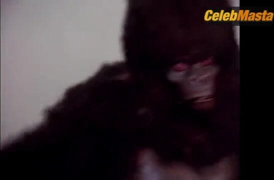 Lynda Carter's Sexy Scene from Wonder Woman