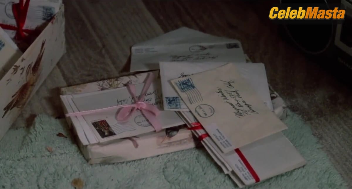 Jamie Lee Curtis Bares Butt, Boobs Scene in Love Letters