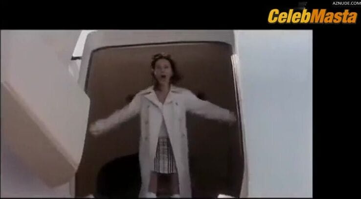 Courteney Cox's Boobs, Underwear Scene in The Shrink Is In