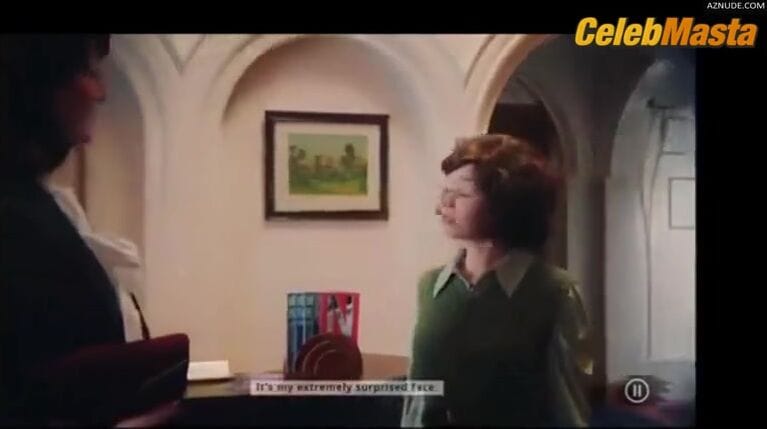 Anna Popplewell's Lesbian Scene in The Gallery
