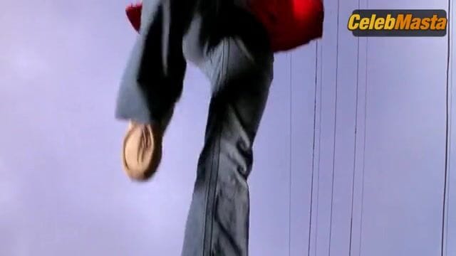 Anna Faris Reveals Booty Scene in Smiley Face