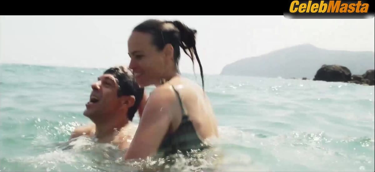 Berenice Bejo Bares Sex Scene in The Hummingbird