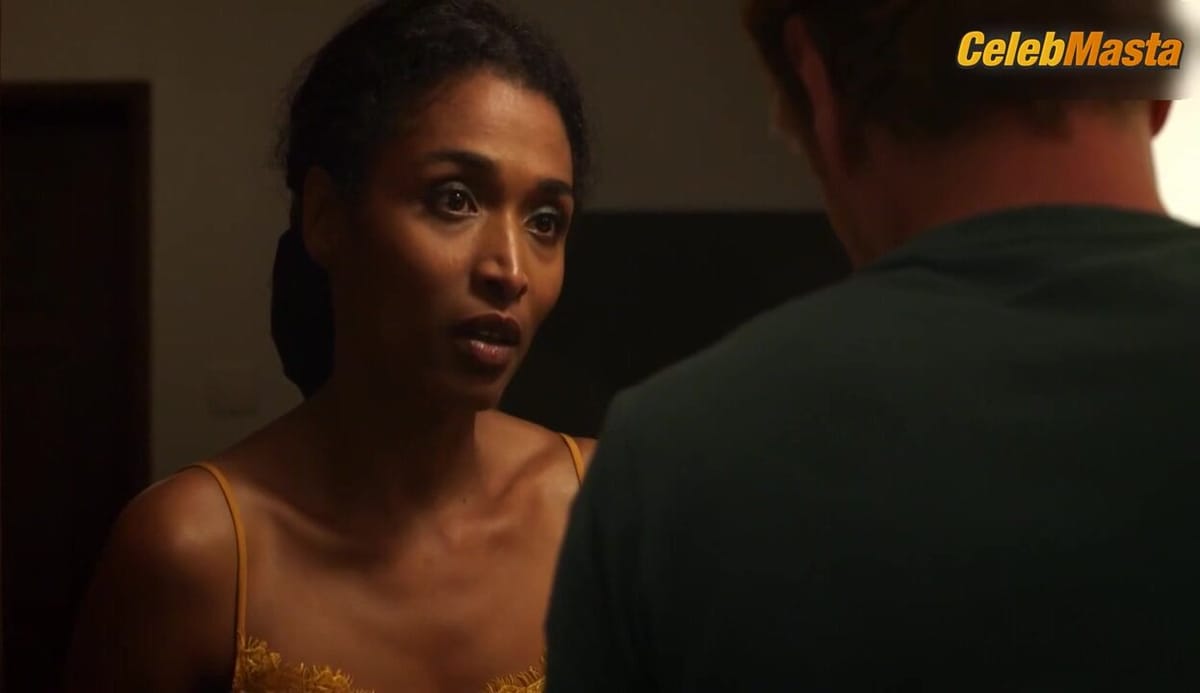 Sara Martins Tits, Swimsuit Scene from Reunions