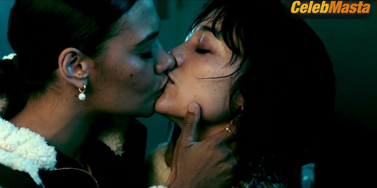 Midori Francis and Madeleine Madden's Lesbian Sex Scene in Saccharine