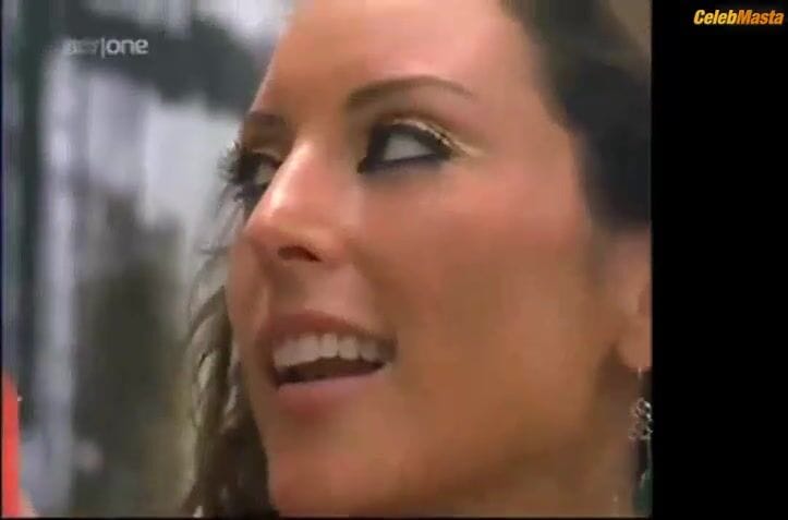 Lola Glaudini's Sexy Scene from The Handler