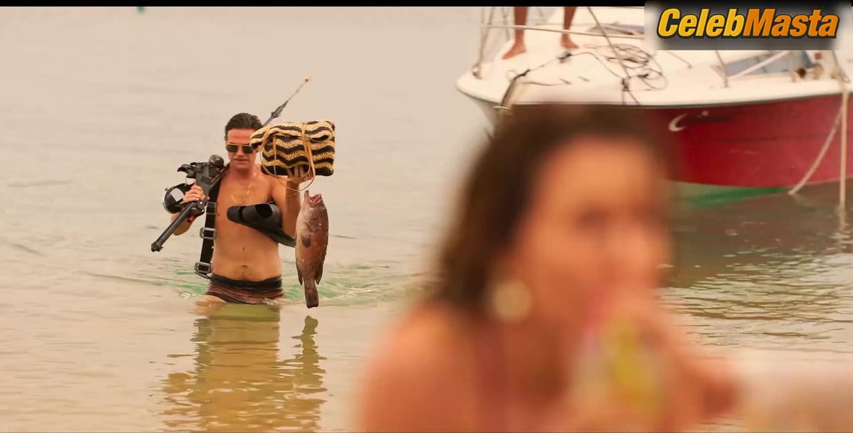 Marjorie Estiano and Priscila Steinman Swimsuit Scene in Angela Diniz Murdered And Convicted
