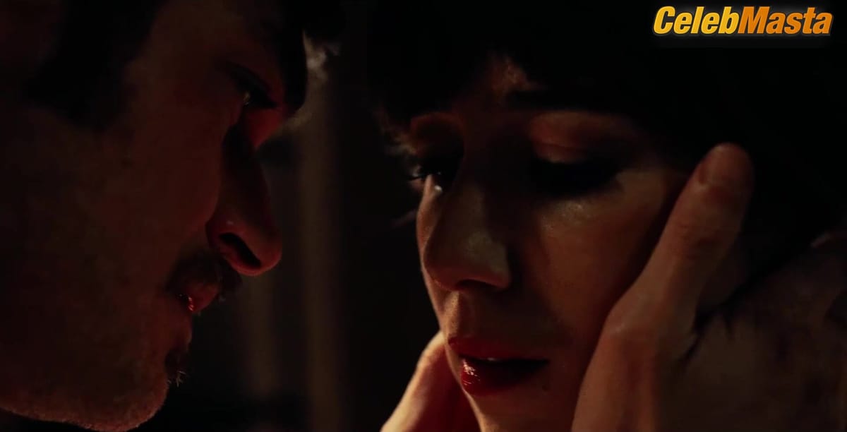 Marjorie Estiano's Booty Scene in The End