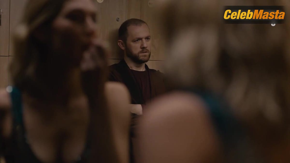 Yuliya Snigir's Breasts and Underwear Scene in Tango Na Oskolkakh