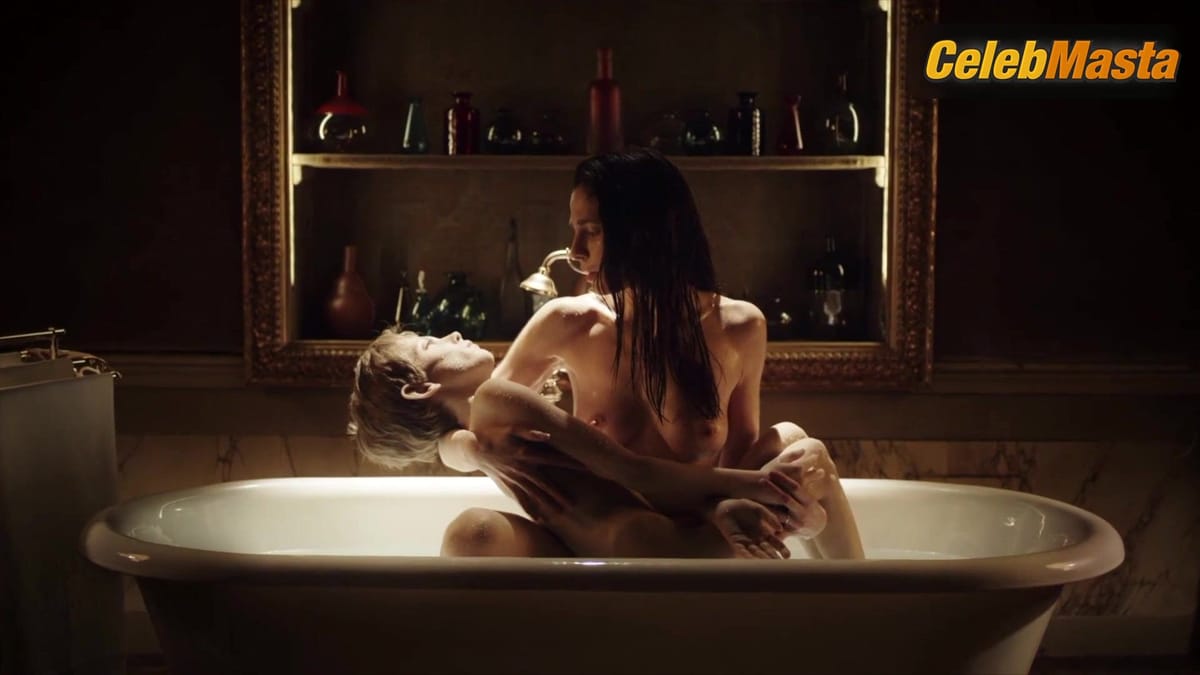 3500 batch's Boobs Scene in The New Pope