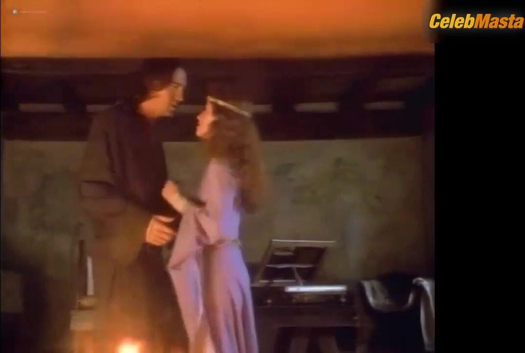 3500 batch's Butt, Tits Scene from Stealing Heaven