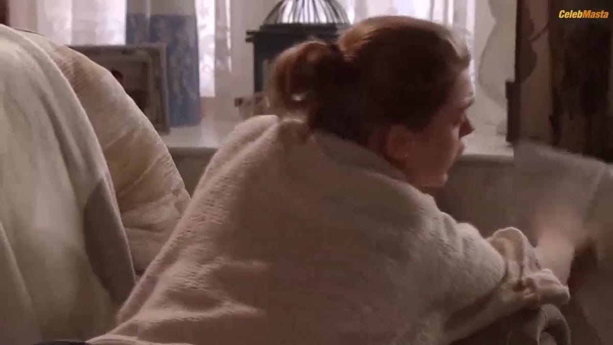 3500 batch Lesbian Scene Clip in Coronation Street
