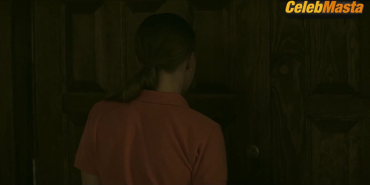 Maddie Phillips and Devon Hales Lesbian Scene in Teenage Bounty Hunters #2