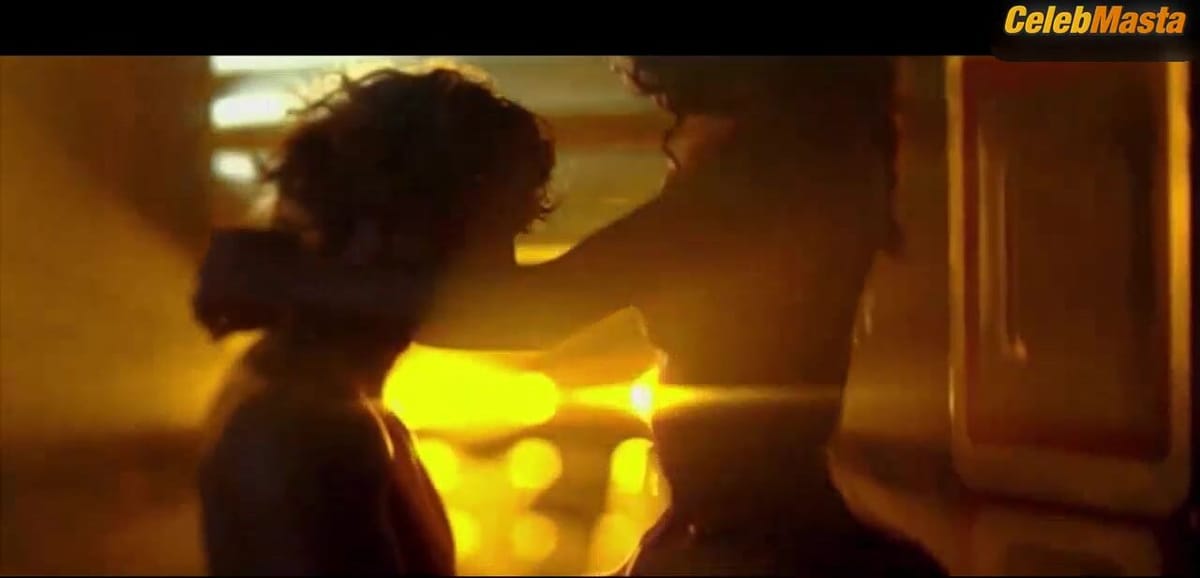 3500 batch Tits Scene from Dark Planet