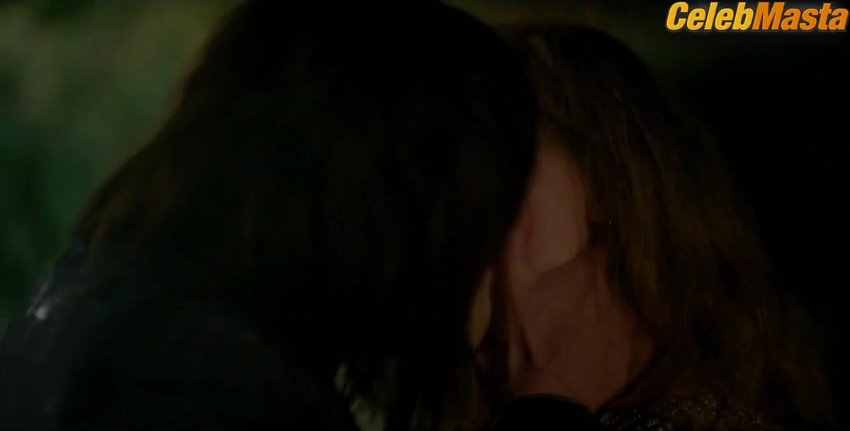 3500 batch's Lesbian Scene, The L Word Generation Q