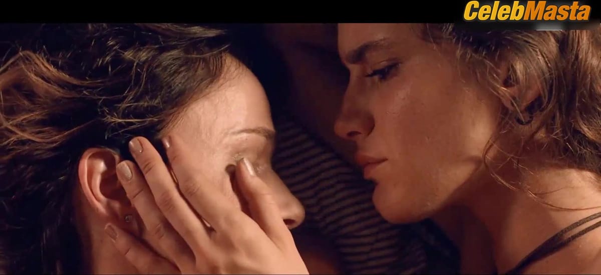 3500 batch Lesbian, Butt Scene from Amori Che Non Sanno Stare Al Mondo