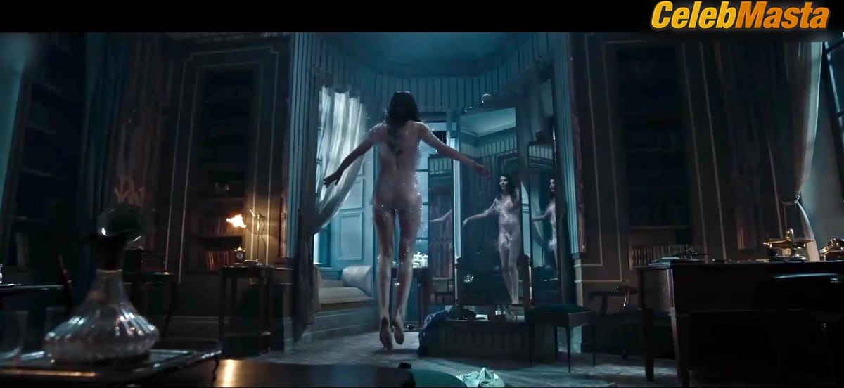 3500 batch's Boobs, Bush Scene in The Master and Margarita