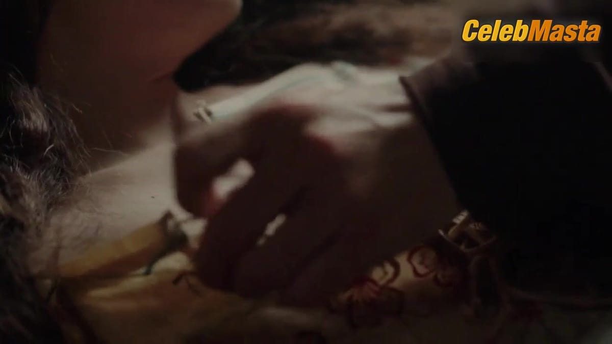 3500 batch's Tits Scene from World Without End