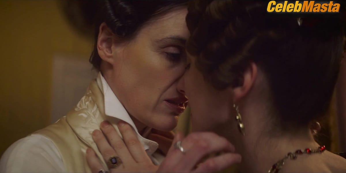 3500 batch Reveal Passion in a Lesbian Scene in Gentleman Jack