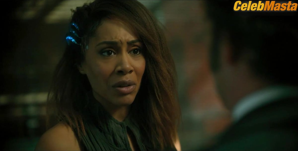3500 batch's Lesbian Scene in Altered Carbon