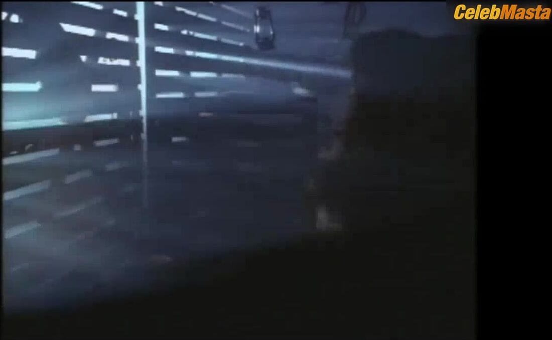 3500 batch's Butt, Breasts Scene in Red Shoe Diaries
