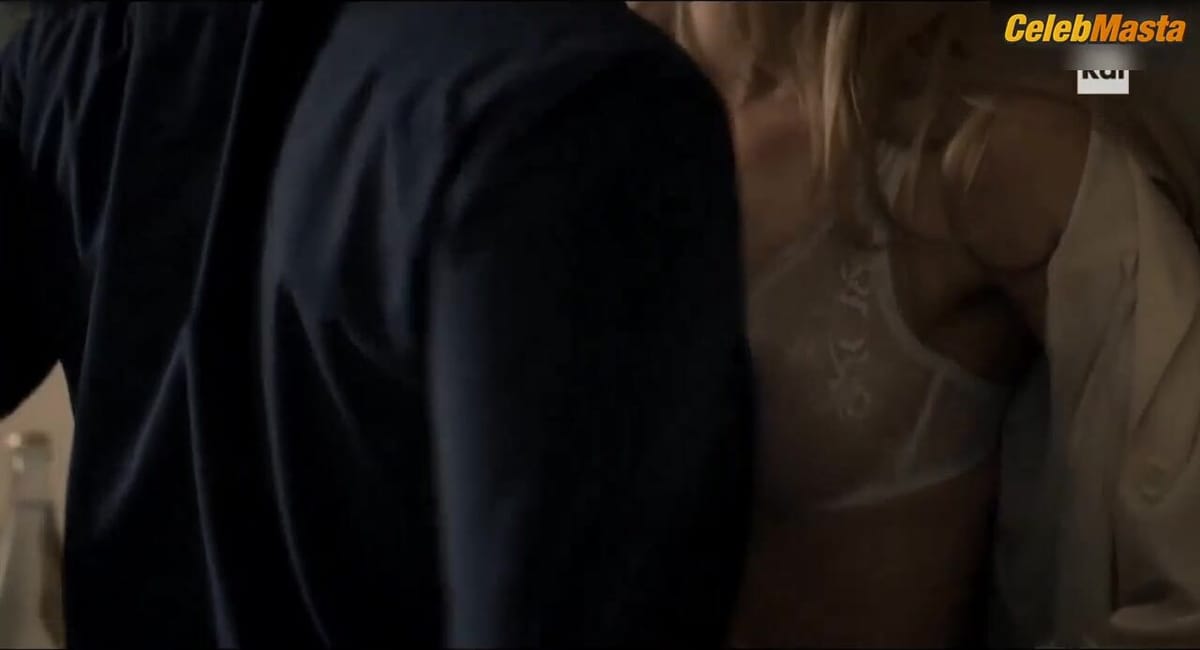 3500 batch's Boobs, Underwear Scene in Fabrizio De Andre Principe Libero