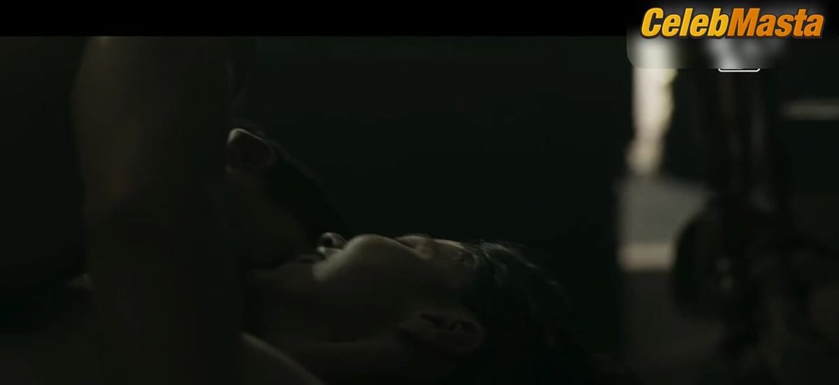 3500 batch: Viviana Serna's Tits Scene from La Voragine