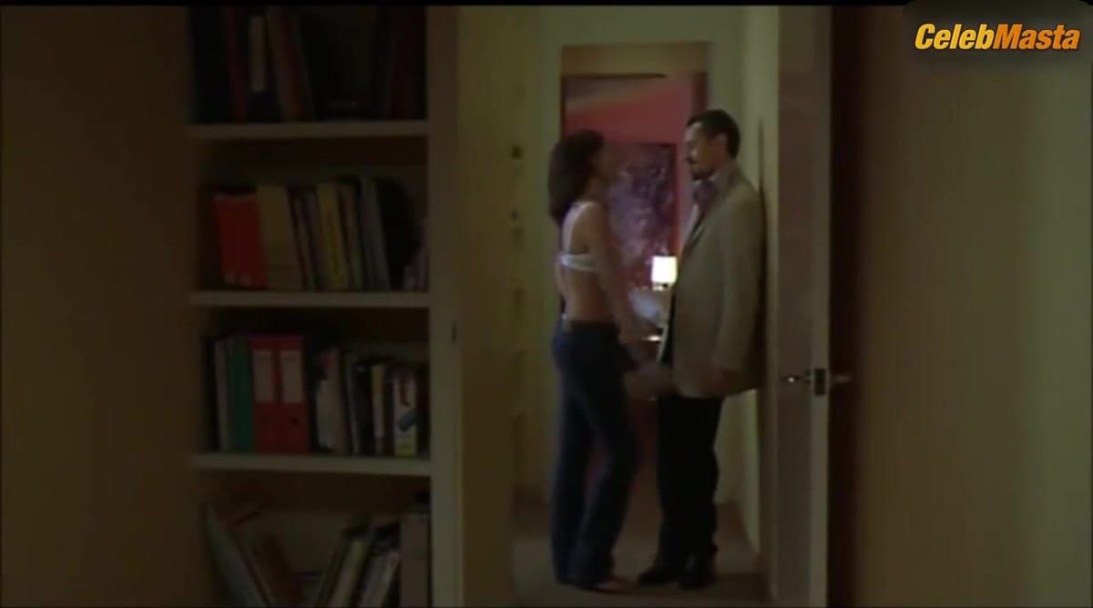 3500 batch Shows Underwear Scene in No Dejare Que No Me Quieras
