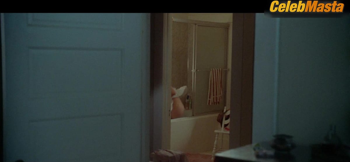 Anne Archer nude/sexy scene in Short Cuts