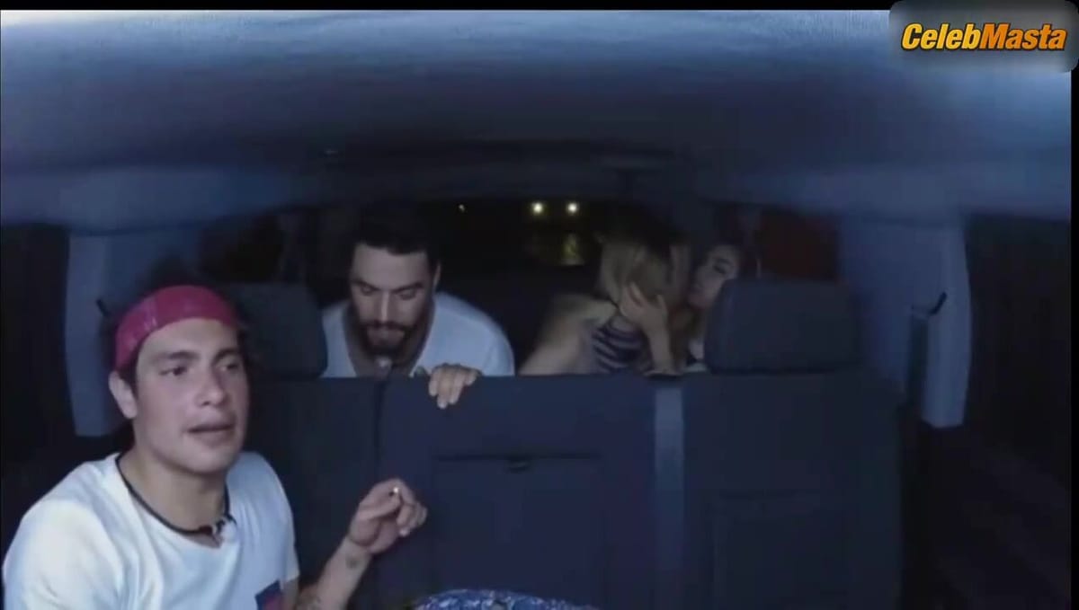 3500 batch Lesbian Scene in Acapulco Shore