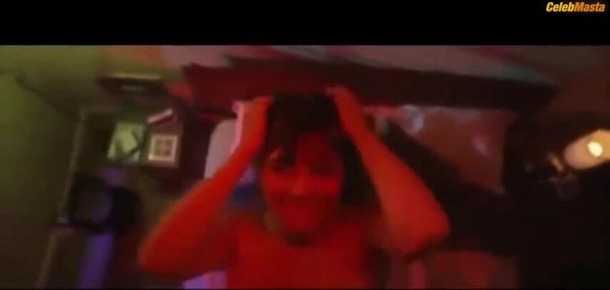3500 batch's Tits Scene in Mulheres Alteradas
