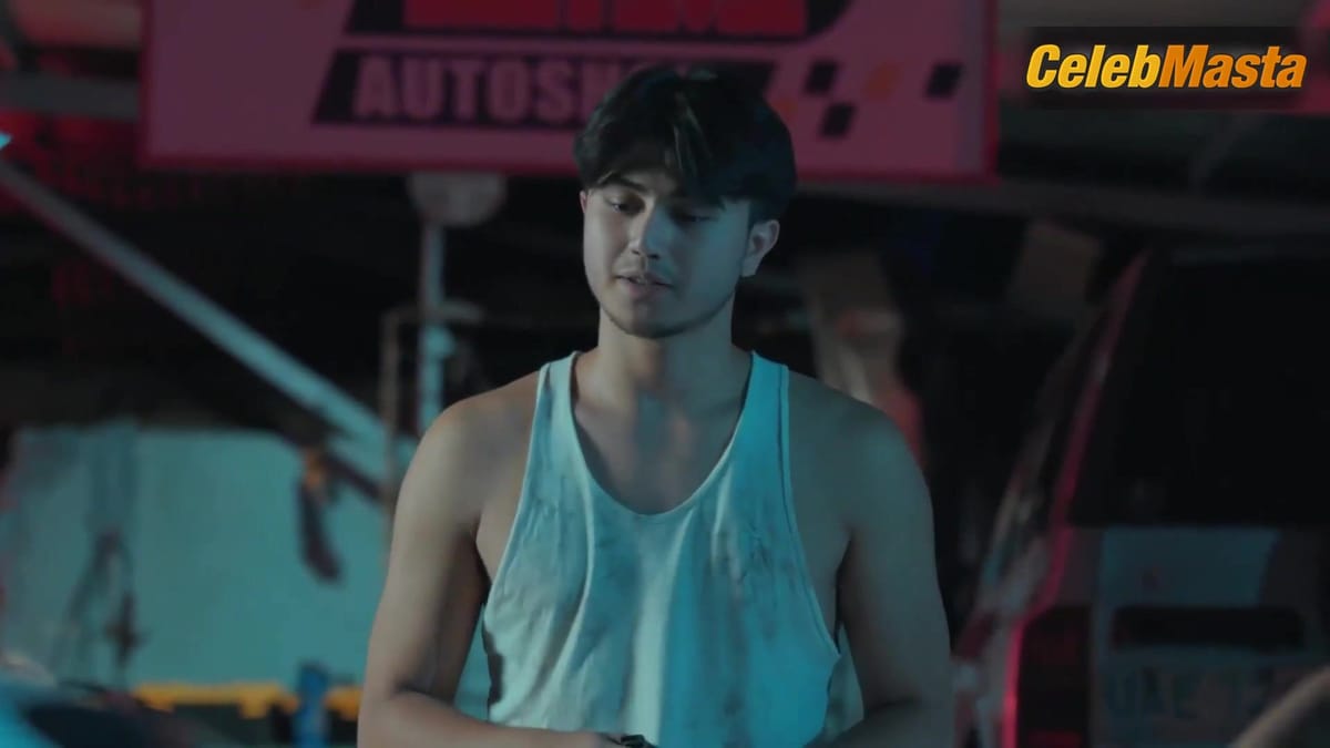3500 batch Bares Boobs Scene in Kaskasero