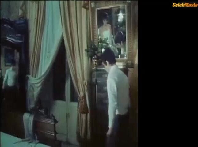 3500 batch's Sex Scene from That Splendid November