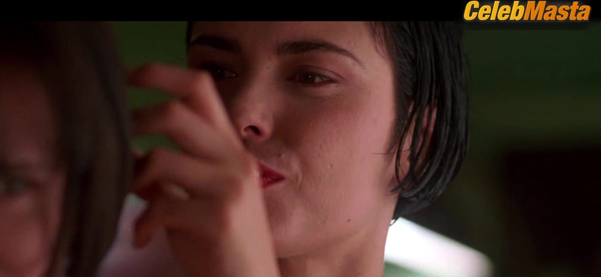 3500 batch's Body Double Boobs Scene in Kalifornia
