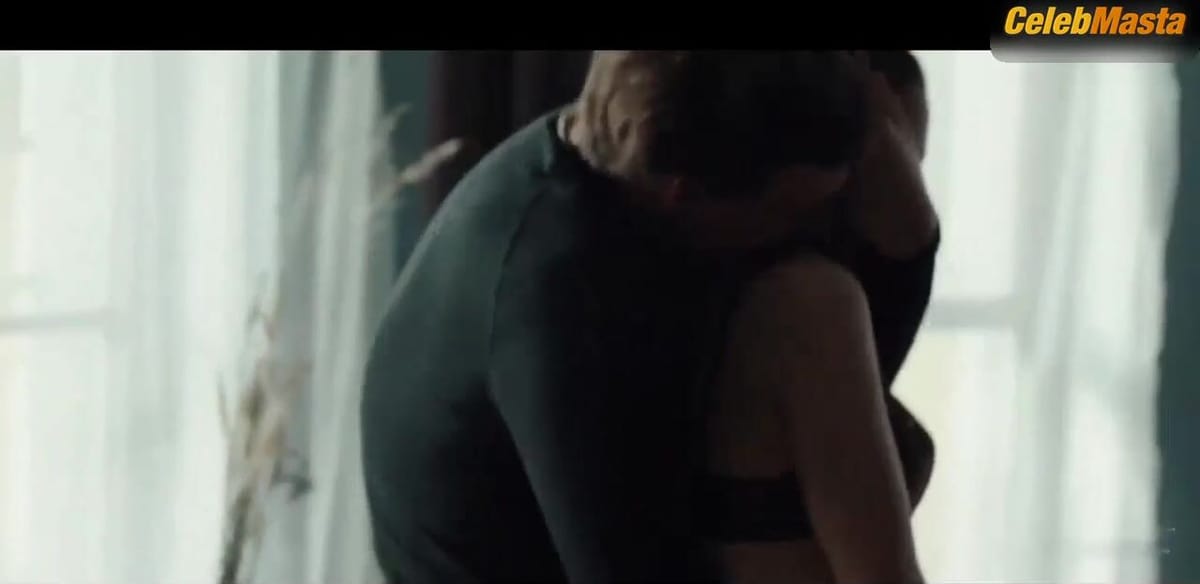 3500 batch's Underwear Scene in Konets Sezona
