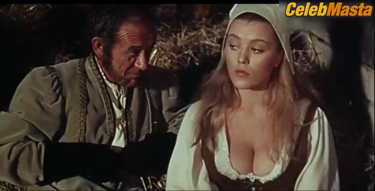 3500 batch's Tits Scene from Carry On Henry