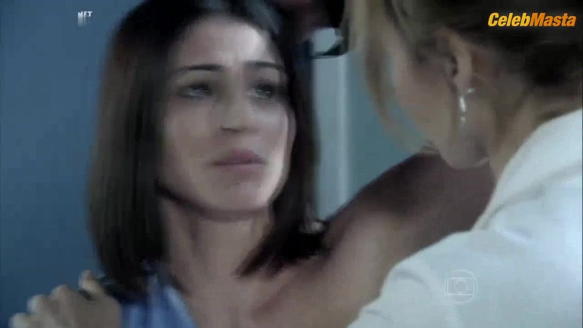3500 batch's Tits Scene in Amor A Vida