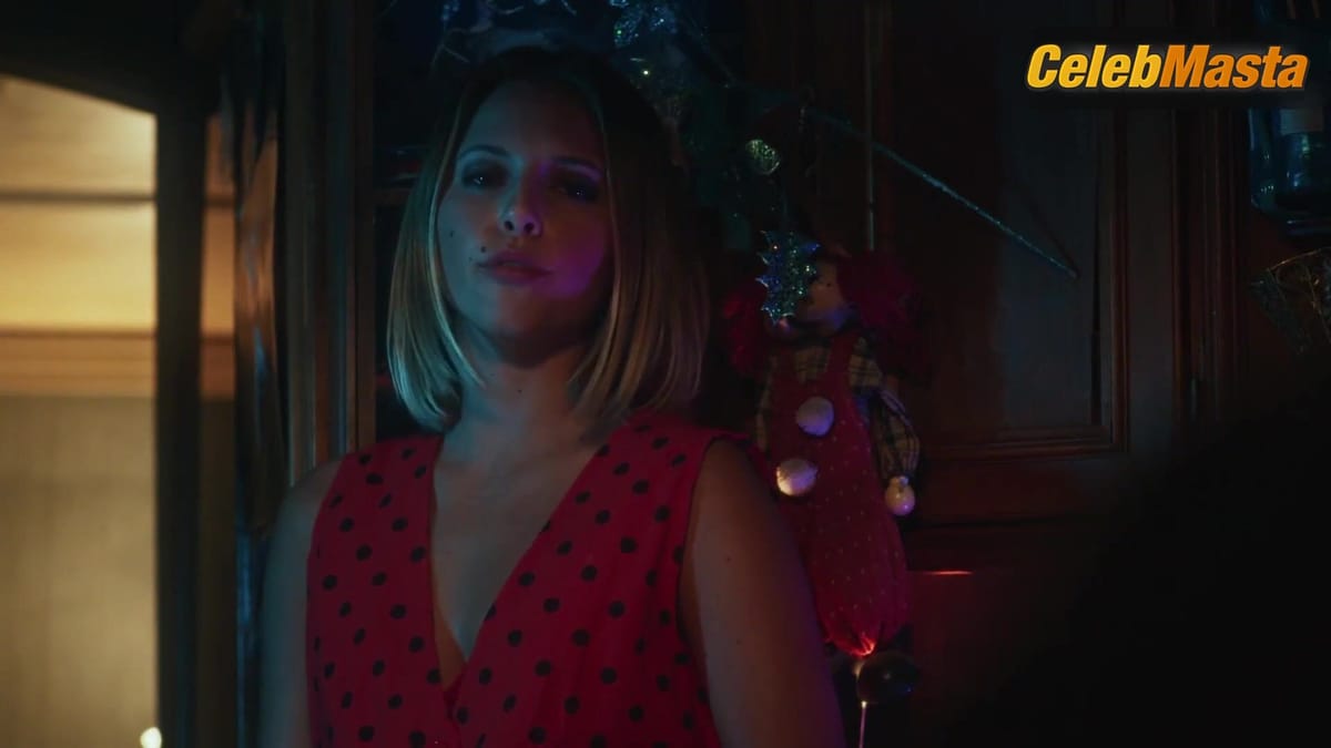 3500 batch's Lesbian Sex Scene with Joana Aguiar in Cronica Dos Bons Malandros