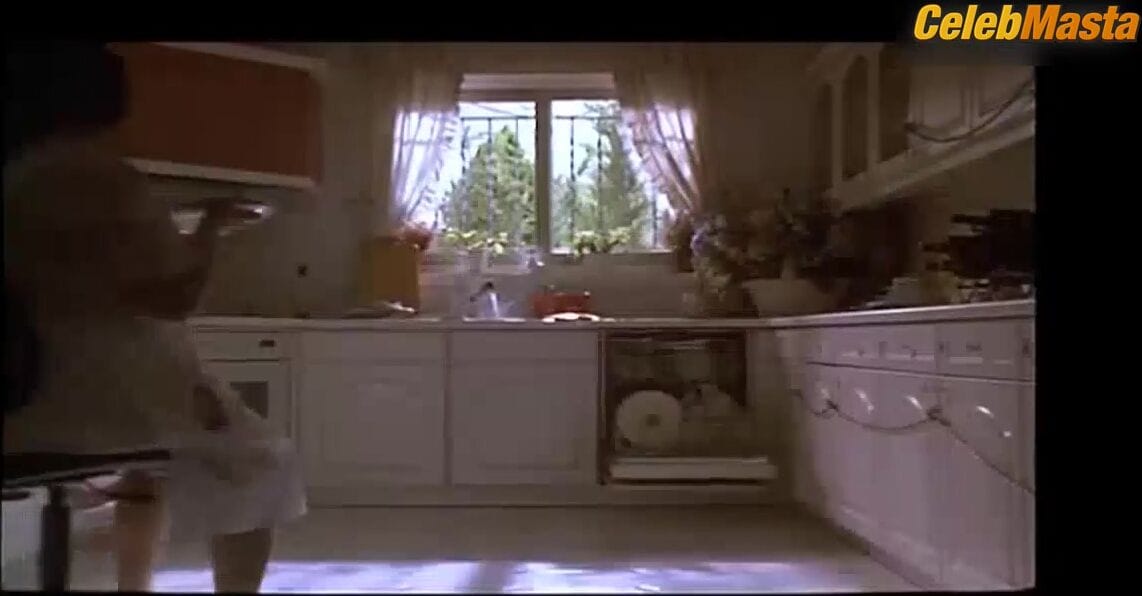 3500 batch's Underwear Scene from Chechu Y Familia