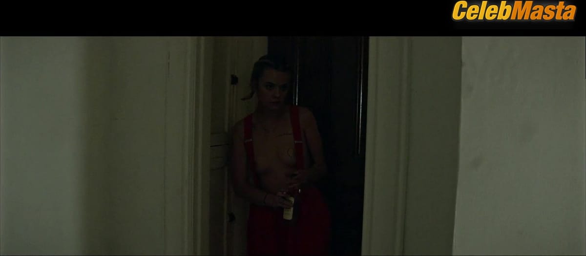 3500 batch Tits Scene from The Ghost Who Walks