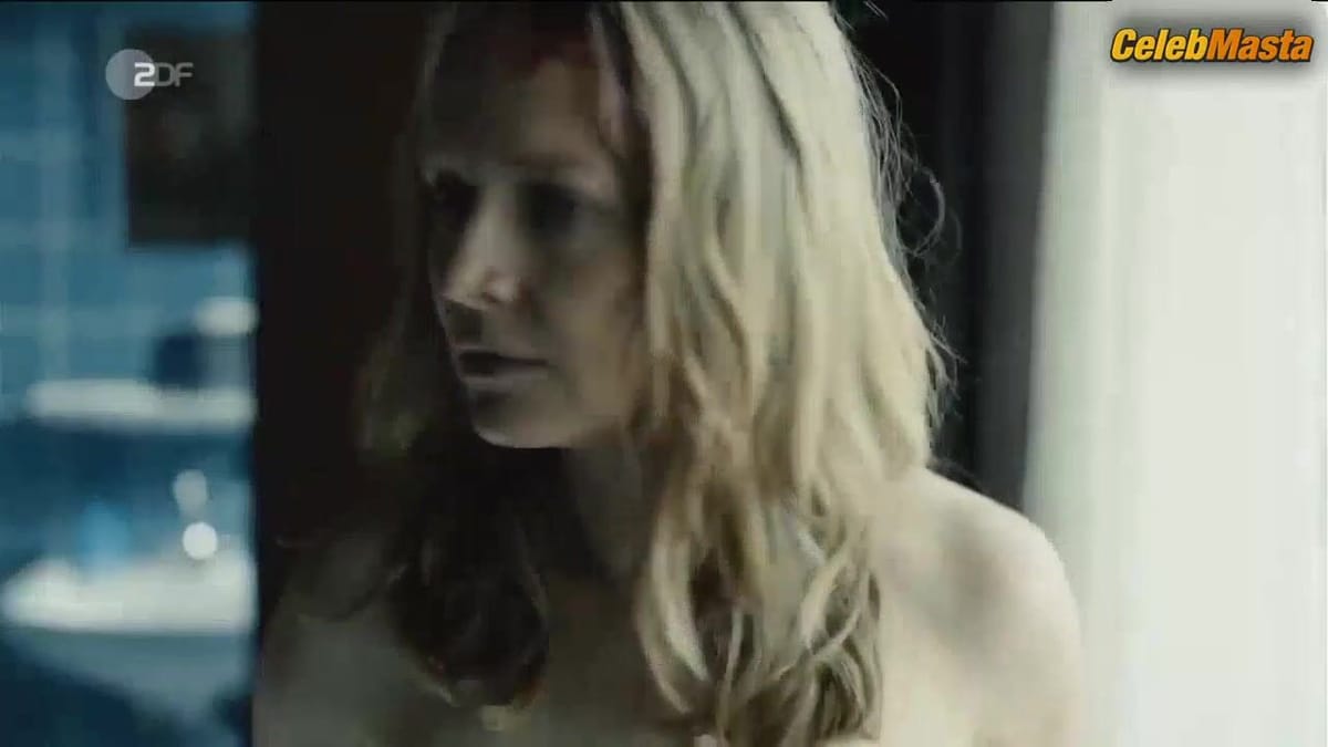 3500 batch Booty, Tits Scene in Der 7. Tag