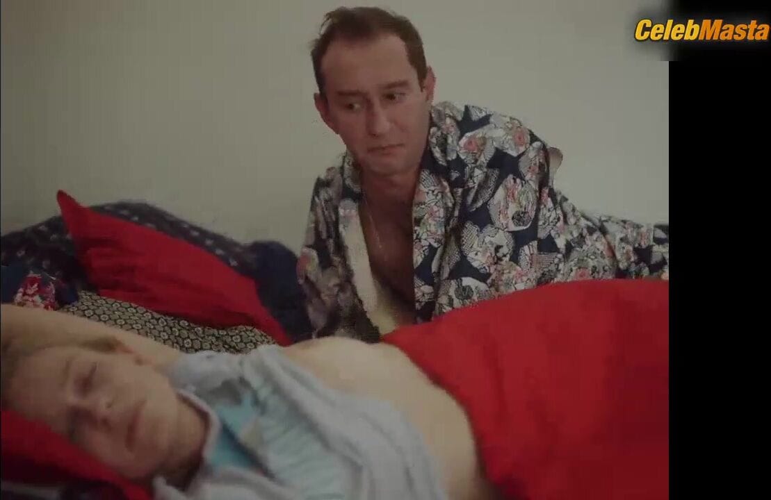 3500 batch's Tits Scene from Troe