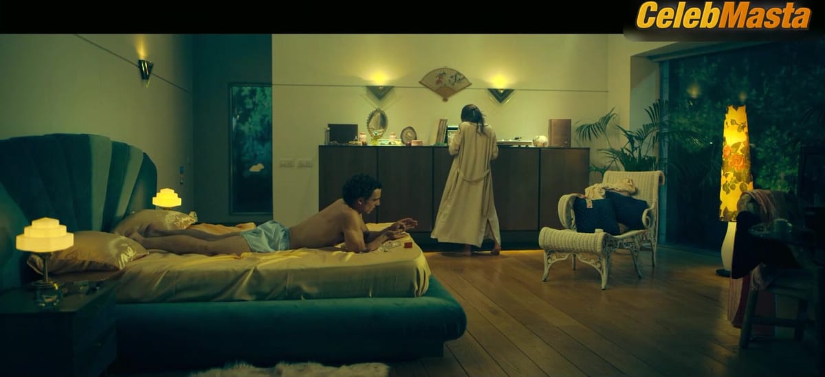 Susana Abaitua's Underwear Scene from The Farads