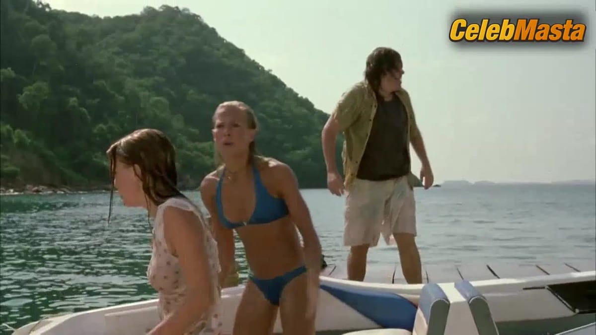 Brittany Daniel nude/sexy scene in Club Dread