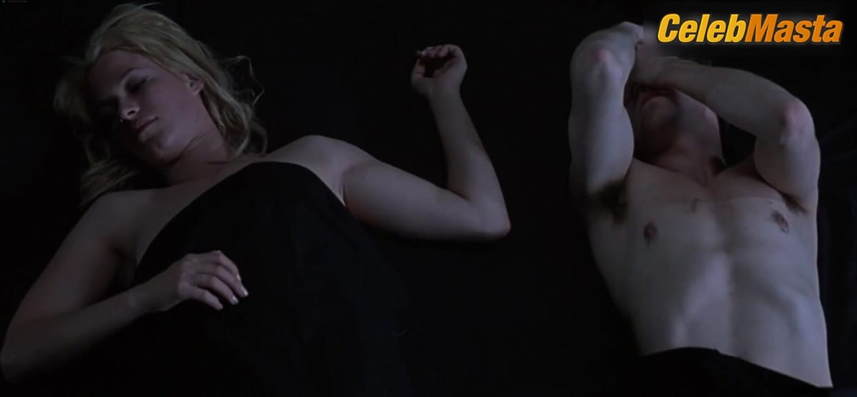 Franka Potente and Marisa Coughlan Tits Scene from I Love Your Work